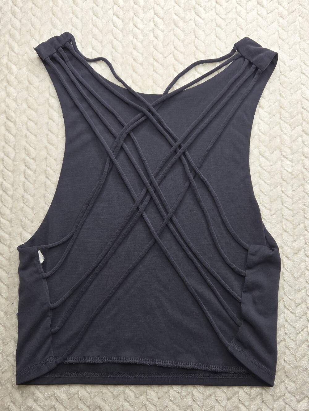 Silence + Noise Urban Outfitters Black Strappy Back Crop Top Tank Small
